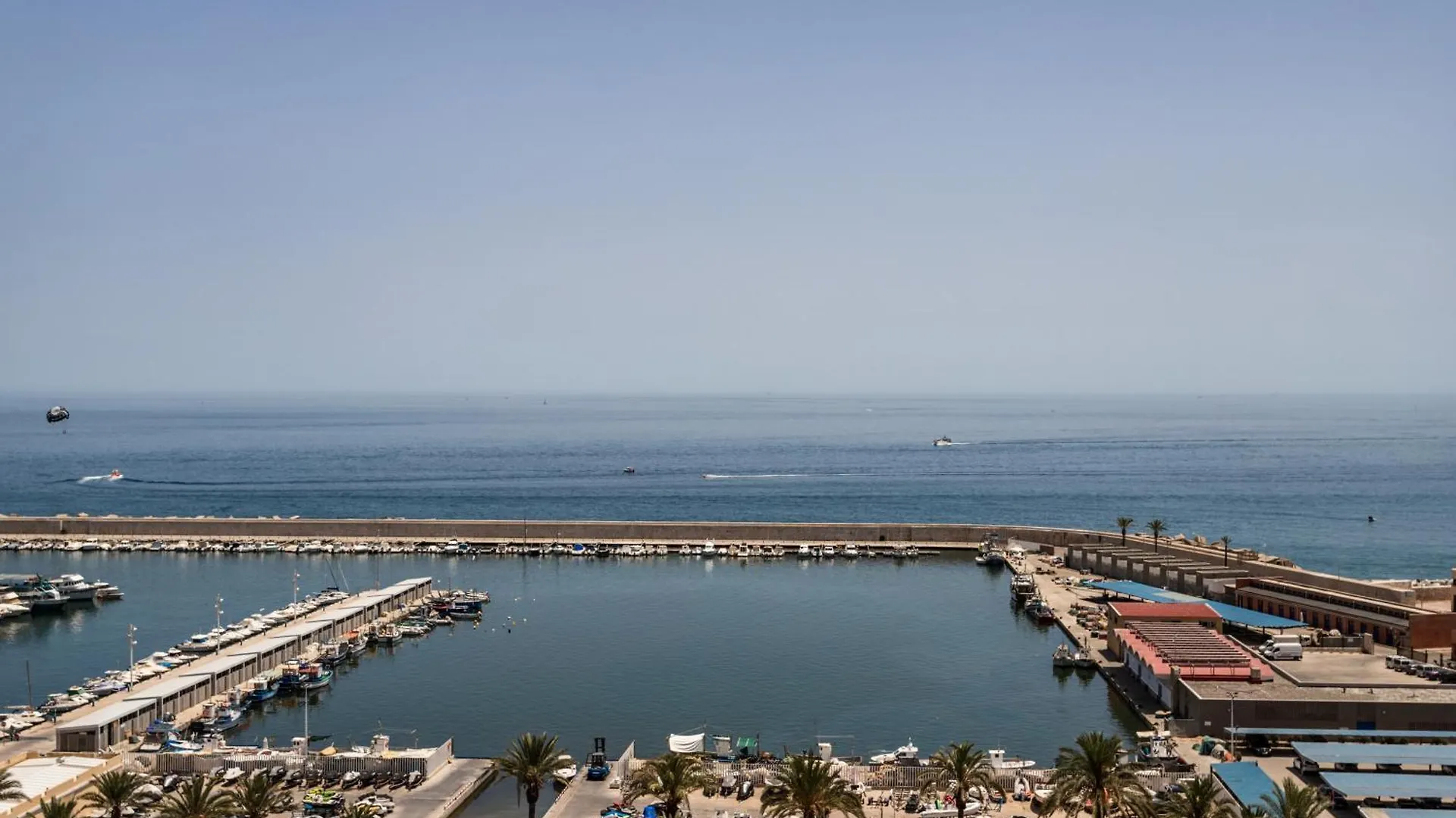 Sur Suites Palmeras 4 Fuengirola Spain
