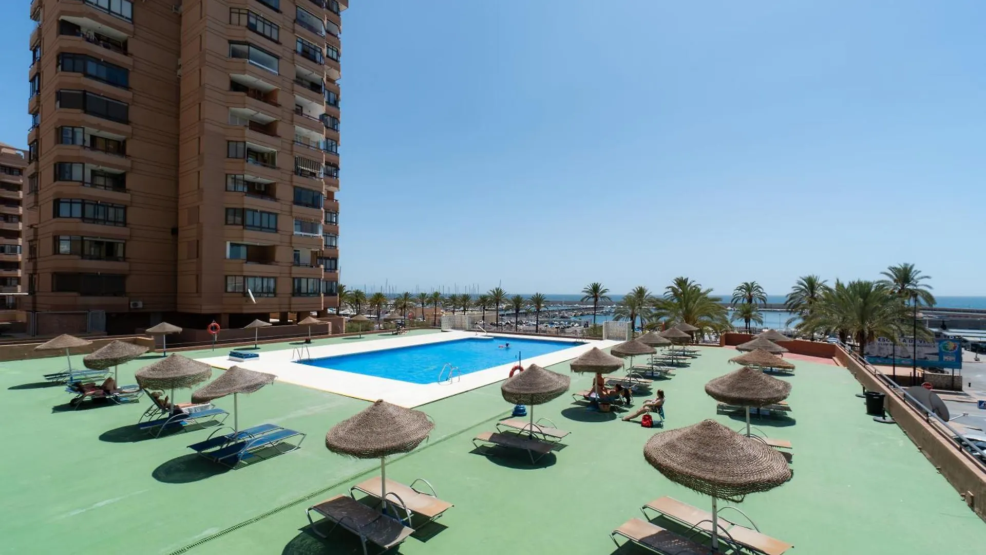 Sur Suites Palmeras 4 Fuengirola Apartment