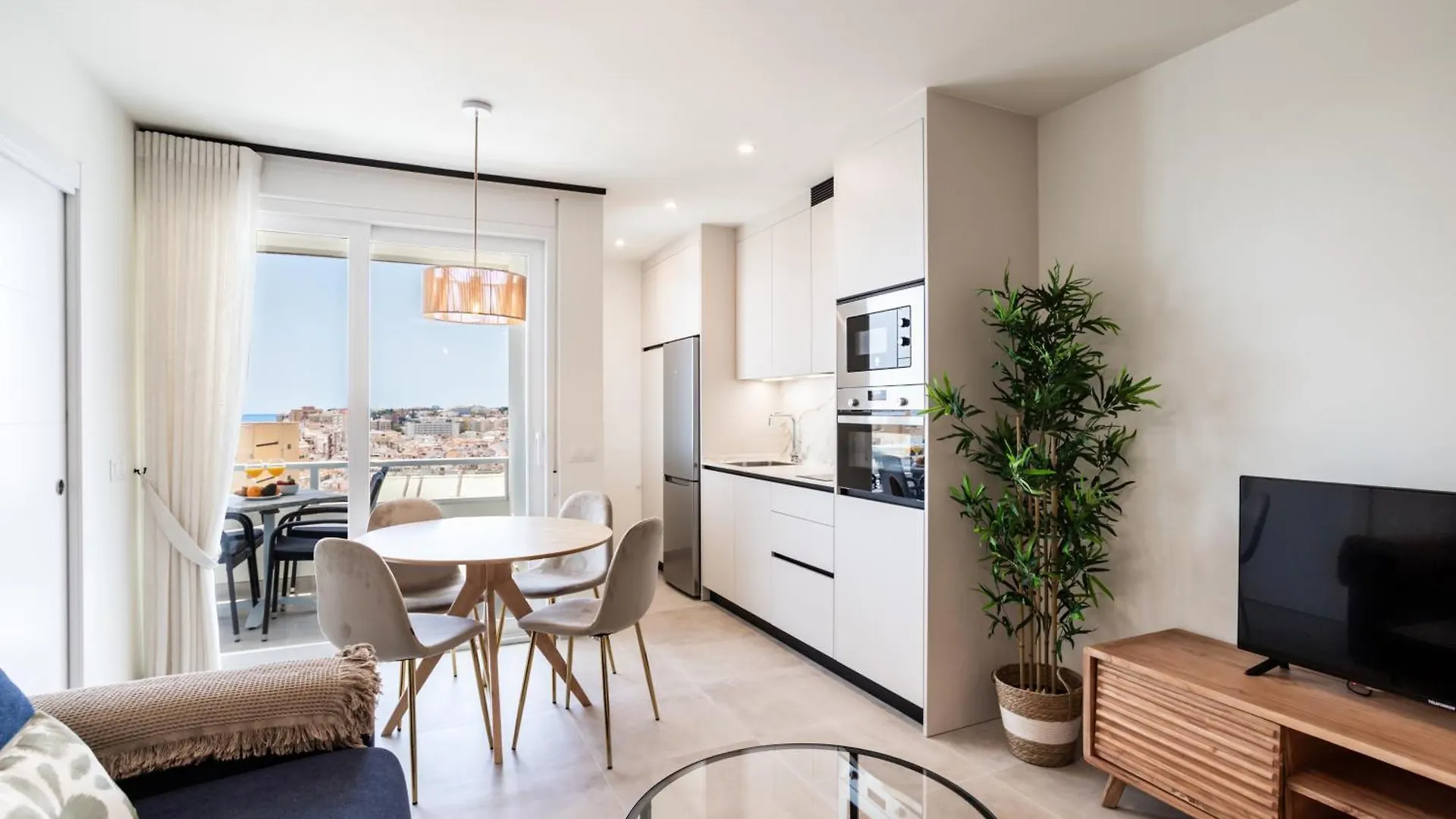 Sur Suites Palmeras 4 Fuengirola 0*,