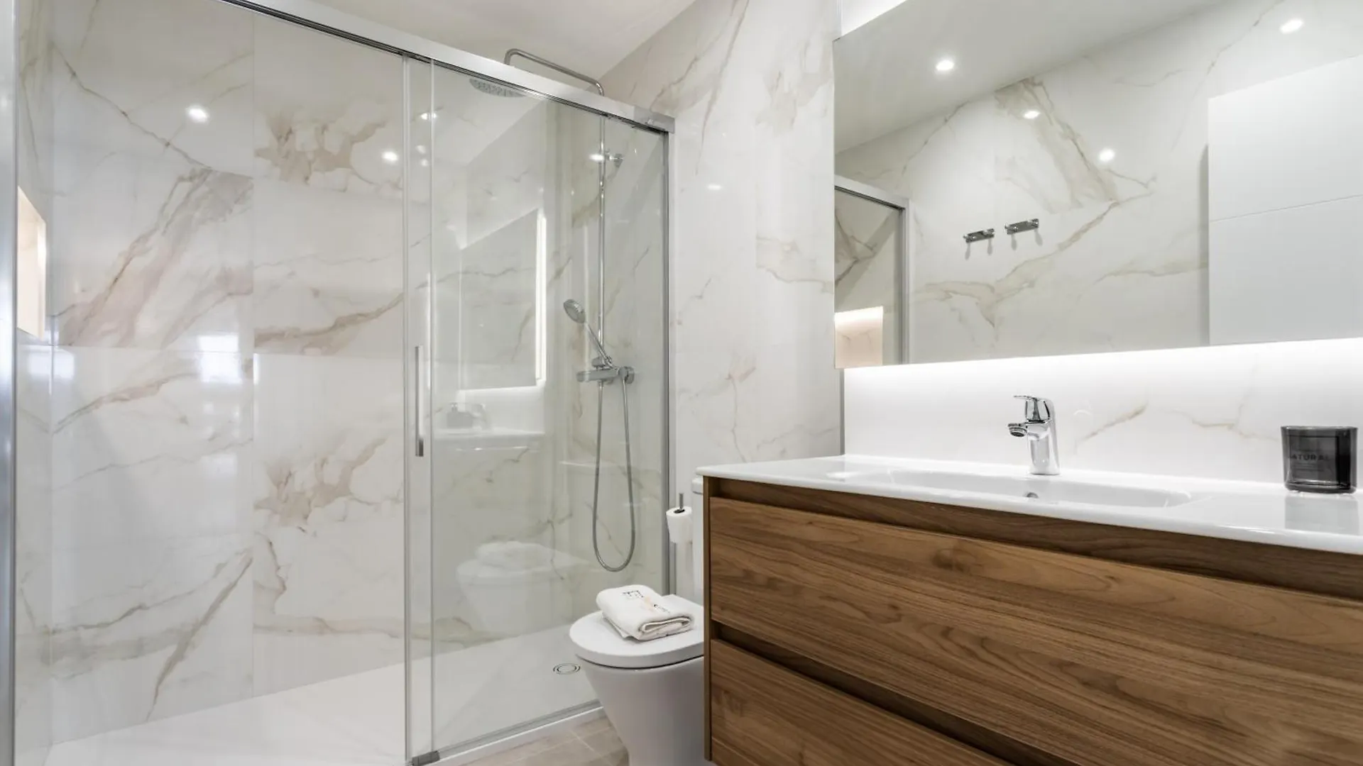 Sur Suites Palmeras 4 Fuengirola Apartment